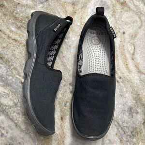 CROCS Busy Day Loafer Shoes Canvas Upper Comfort Active 201173 Women Size 8